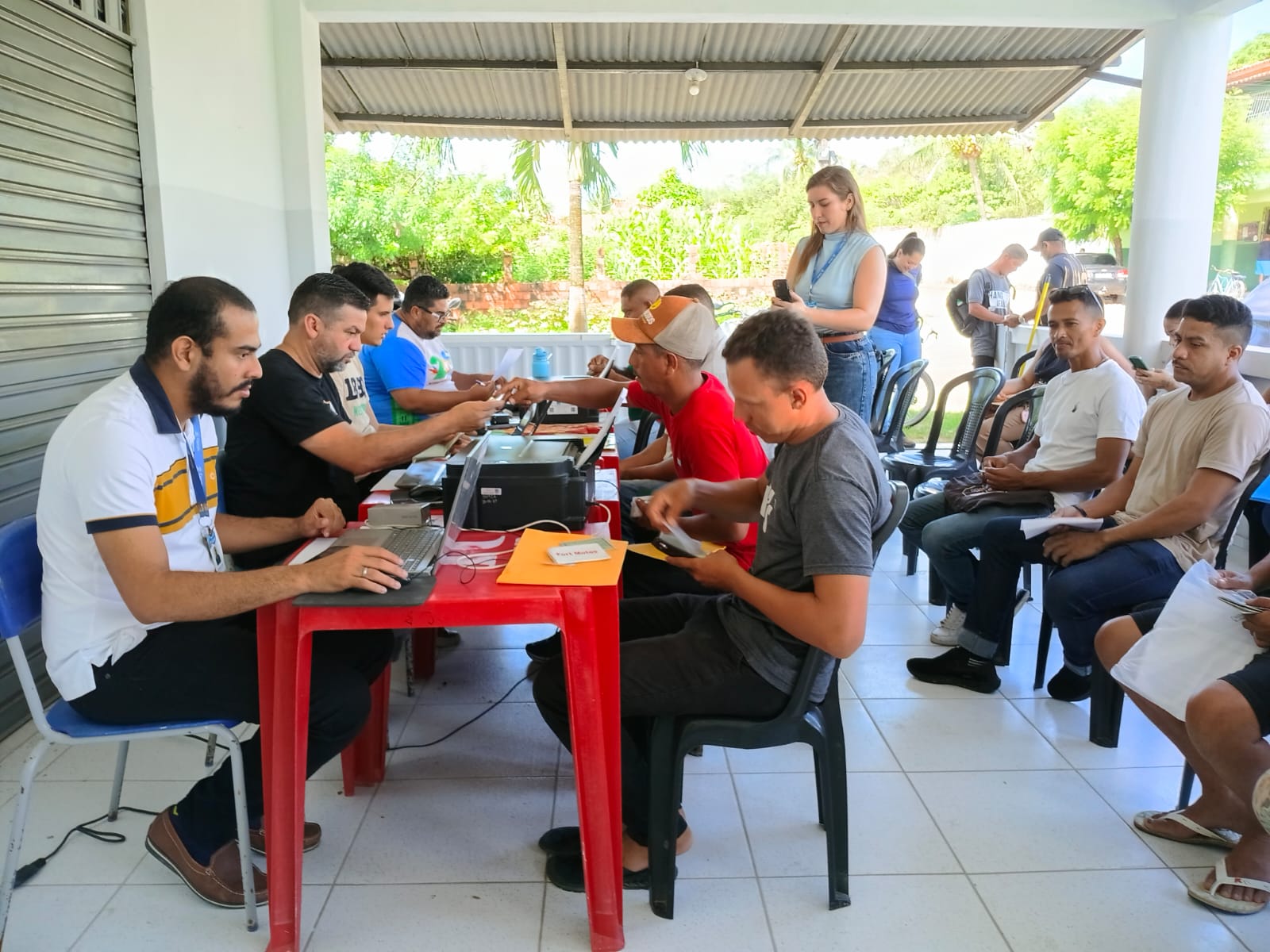 Mutirão de empregos fortalece oportunidades e impulsiona desenvolvimento em Caucaia